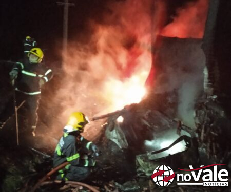 Grave acidente deixa dois mortos após colisão e incêndio em Água Doce