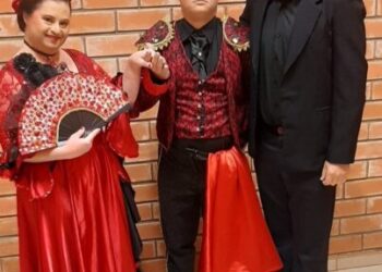 Alunos da APAE de Capinzal se apresentam na inauguração do novo prédio da Fundação Catarinense de Educação Especial