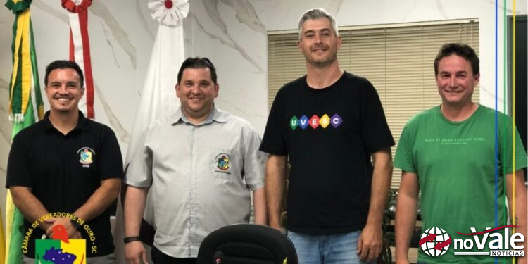 Câmara de vereadores de Ouro elege nova mesa diretora para o exercício de 2026