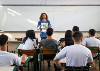 Escolha de vagas para ACTs da rede estadual de ensino será realizada a partir de 19 de janeiro