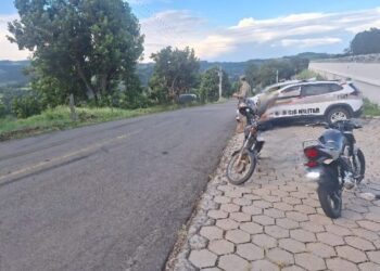 Polícia Militar apreende motocicleta irregular em Barra do Leão