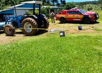 Criança de 4 anos morre após acidente com trator no interior de Monte Carlo