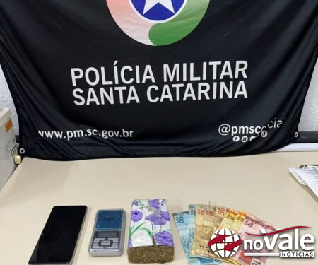 Polícia Militar apreende adolescente por tráfico e prende homem com mandado em Concórdia
