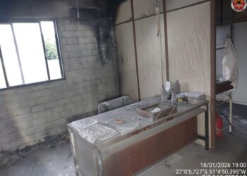 Incêndio em edificação industrial é controlado pelo Corpo de Bombeiros em Videira