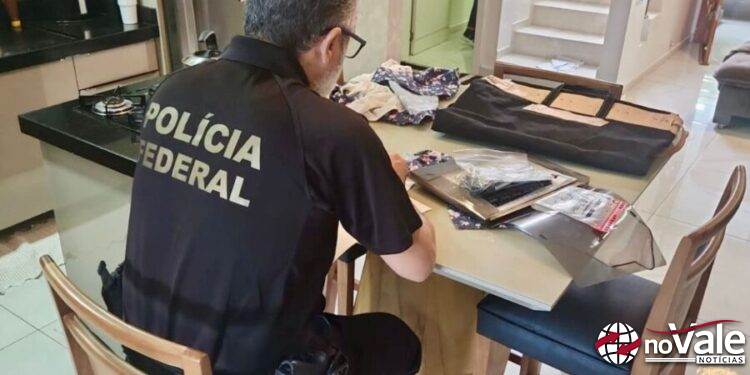 Ex-gerente da Caixa é alvo da Polícia Federal por desvio milionário de contas de idosos em SC