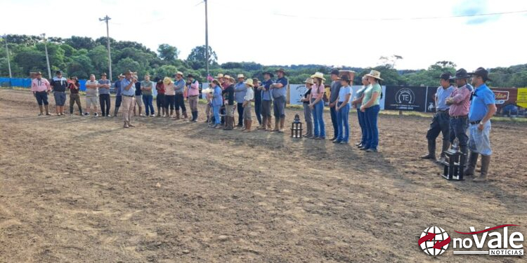 42º Rodeio Interestadual do CTG Estância da Querência abre programação dos 77 anos de Capinzal e realiza homenagens