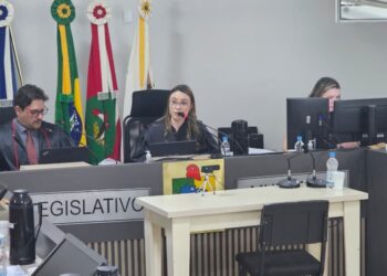 Inicia júri de homem acusado de dupla tentativa de homicídio em Capinzal