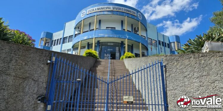 Escola Municipal Viver e Conhecer comemora 40 anos com programação especial em março