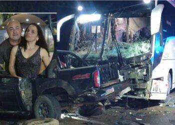Identificado casal que morreu após grave acidente entre caminhonete e ônibus em SC