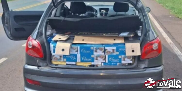Polícia apreende 5 mil maços de cigarros durante abordagem de veículo no Meio-Oeste