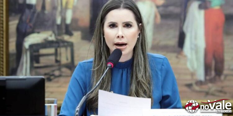 Carol de Toni comunica à direção nacional do PL sua saída do partido