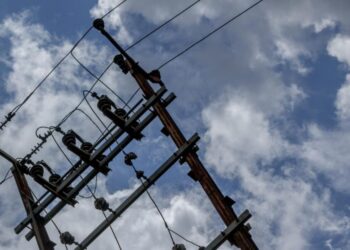 Celesc lança sistema online para regularização de imóveis próximos a linhas de energia