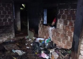 Incêndio em residência mobiliza Corpo de Bombeiros e Polícia Militar em Videira
