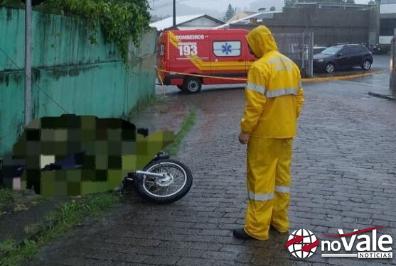 Motociclista de 18 anos morre ao se chocar contra cabo de alta tensão