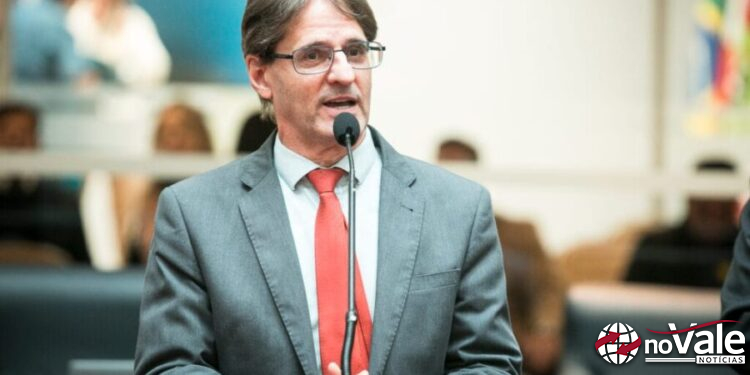 Deputado Neodi Saretta apresenta projeto de combate e prevenção ao câncer de pele em SC