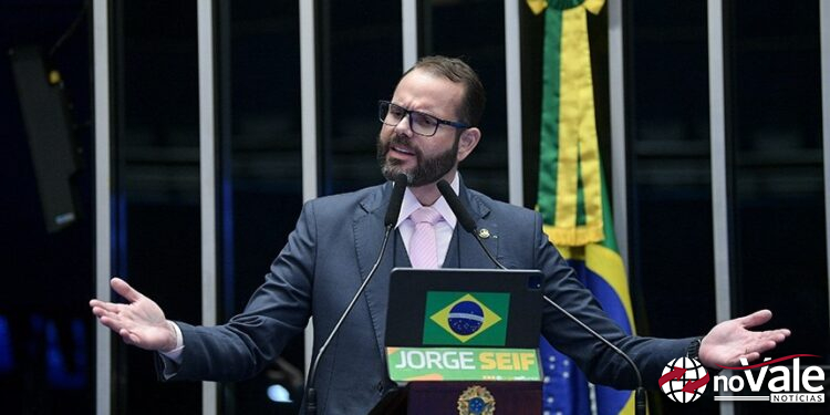 TSE adia julgamento que pode levar à cassação do senador Jorge Seif