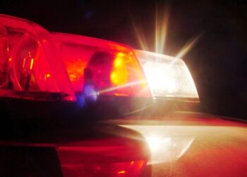 Homem embriagado causa tumulto e ofende policiais no Centro de Joaçaba