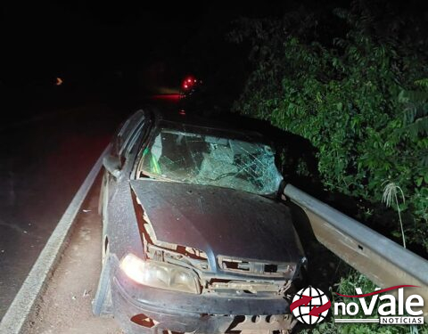 Colisão entre ônibus e carro deixa motorista gravemente ferido na SC-155 em Abelardo Luz