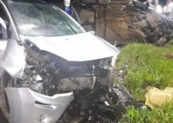 Colisão entre dois veículos deixa feridos na BR 153 no trevo de acesso a Peritiba