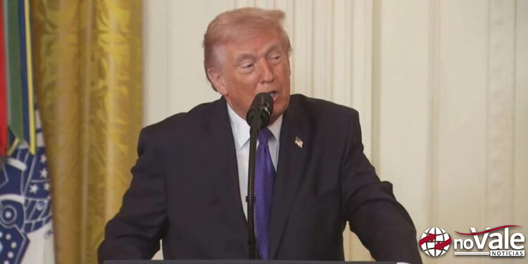 Trump prevê até 5 semanas de guerra com Irã, mas diz ter “capacidade para muito além disso”