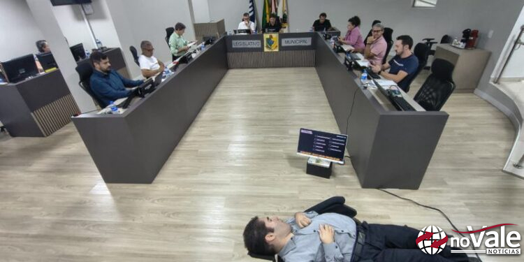 Câmara aprova projeto de Allan de Andrade que institui Selo Empresa Inclusiva em Capinzal