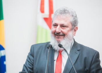 Deputado Padre Pedro Baldissera propõe zerar ICMS sobre importação de óleo diesel em Santa Catarina