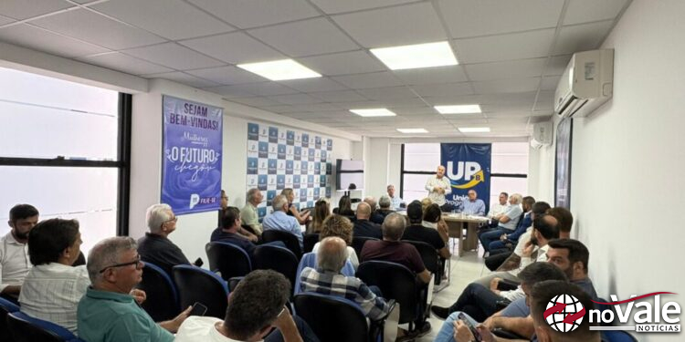 Pré-candidatos a deputados pelo PP decidem permanecer no governo Jorginho Mello
