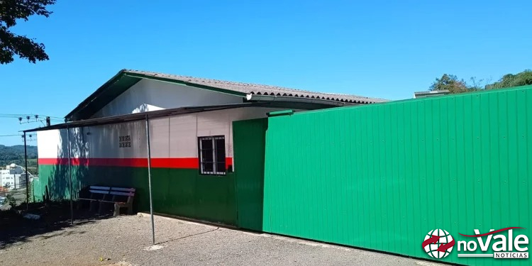 Mulher de Capinzal é presa por dívida de pensão alimentícia superior a R$ 6 mil
