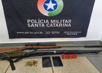 Mulher sofre ferimentos graves após ser agredida pelo marido