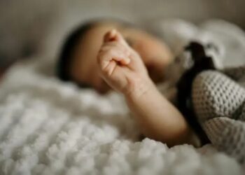 Bebê de 6 meses é encontrado morto durante a madrugada