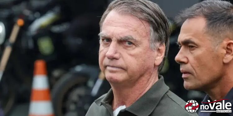 PGR envia ao STF parecer favorável à prisão domiciliar de Bolsonaro