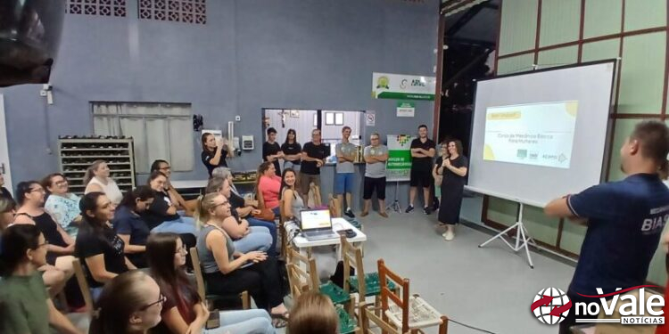Curso de Mecânica para Mulheres inicia com primeira noite de atividades em Capinzal