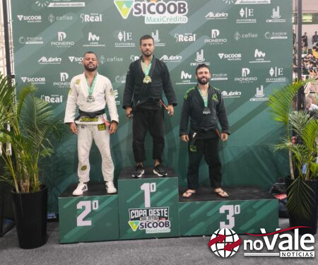 Equipe de jiu-jitsu da FME Capinzal conquista 16 medalhas na Copa Oeste em Chapecó