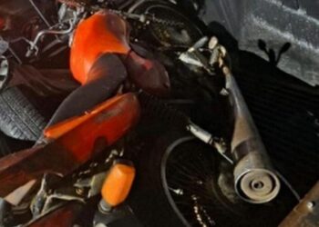Homem é flagrado empurrando motocicleta furtada e acaba preso no Meio-Oeste