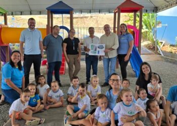 Prefeitura de Capinzal assina ordem de serviço para adequação do acesso ao parquinho do CMEI Conquistando Meu Espaço