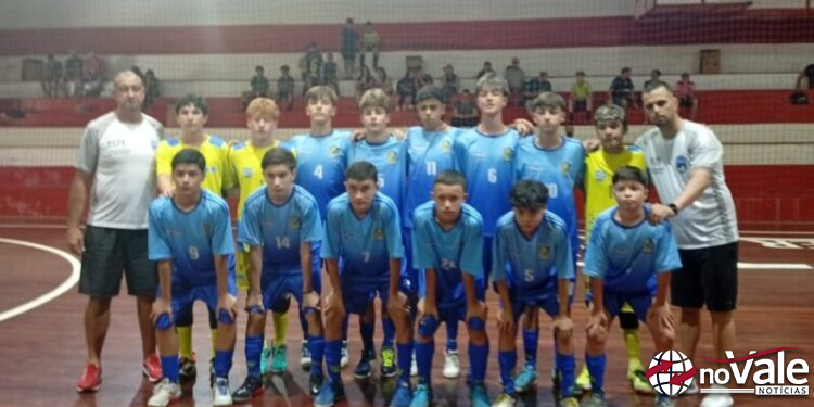 Capinzal Futsal/FME conquista duas vitórias e lidera a Chave B do Estadual Sub-14 da LCF