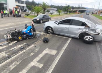 Motociclista morre após colisão com carro na SC-370