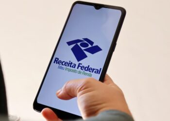 Golpes com falsas mensagens da Receita Federal voltam a circular e miram contribuintes