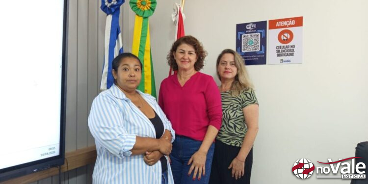 Carla Boareto assume presidência do Conselho Municipal dos Direitos da Mulher de Capinzal